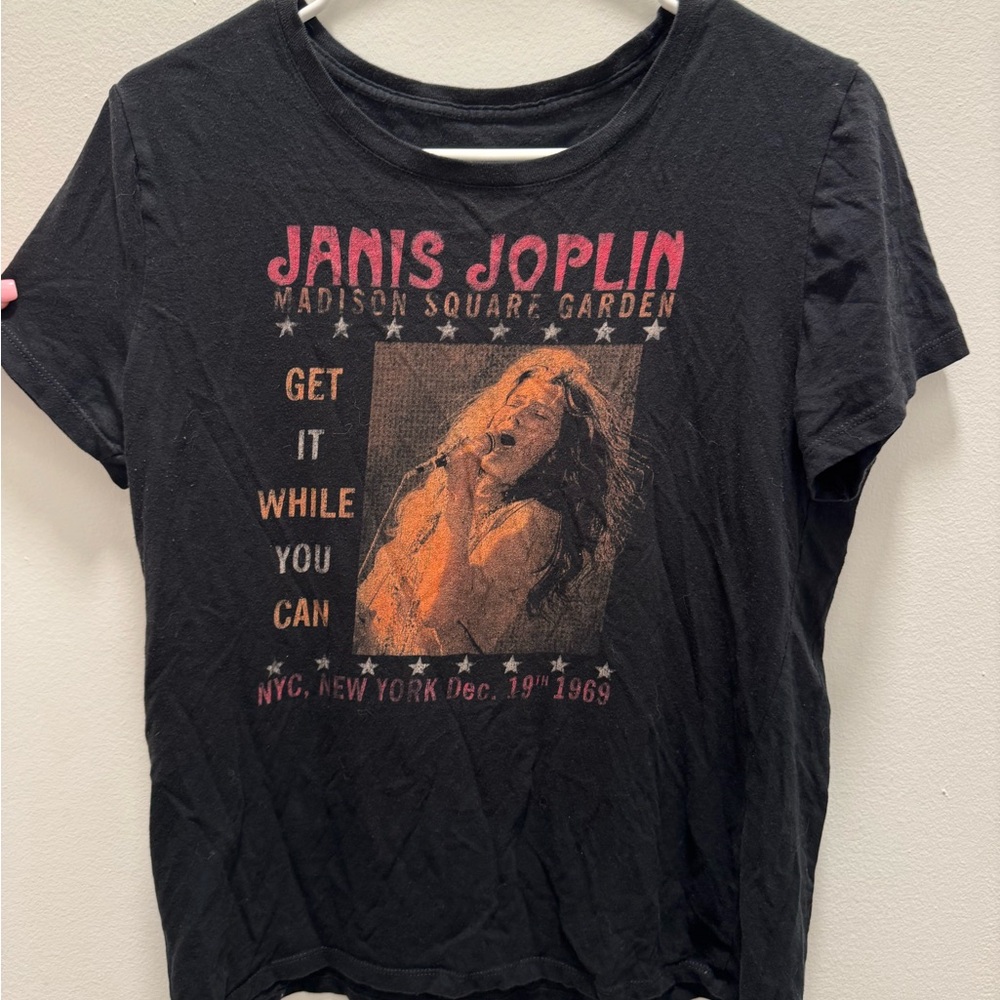 Janis Joplin Madison Square Garden Graphic Tee - Black with Pink & Orange Print